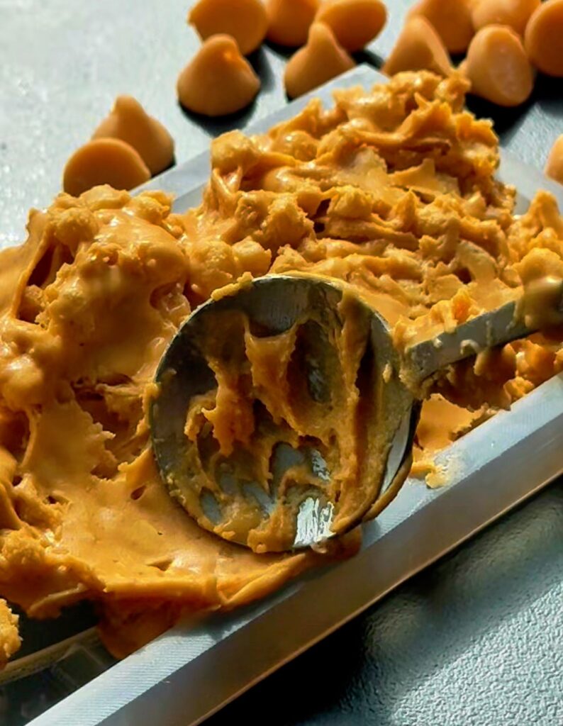 smoothing Butterscotch High Protein Chocolate Bar mixture
