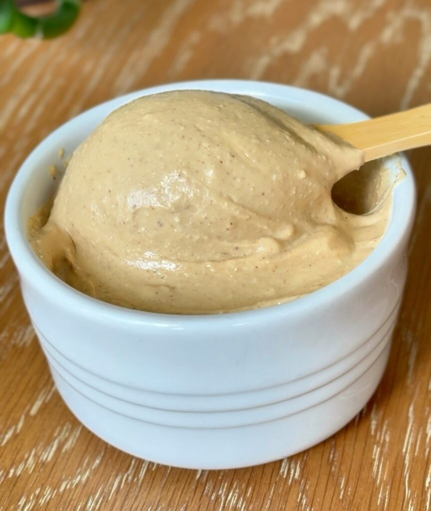 low cal cottage cheese peanut butter in a bowl