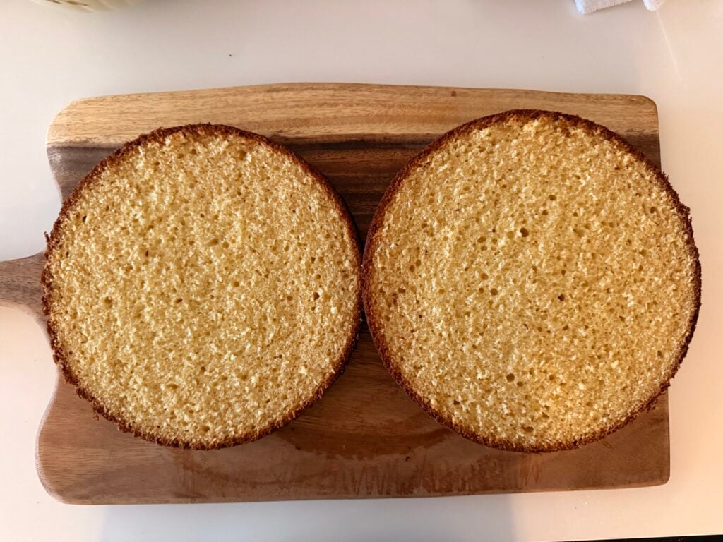 sliced mango cake before filling