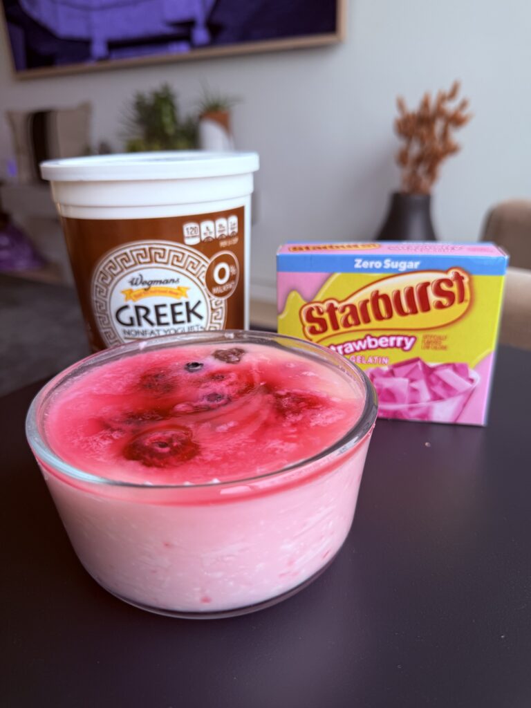 Strawberry Protein Fluffy Yogurt ingredients