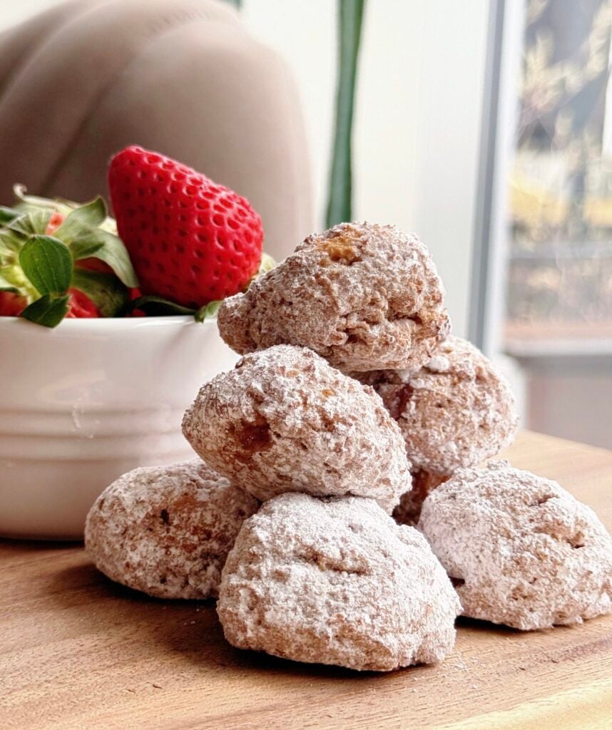 Strawberry Yogurt Donut Holes