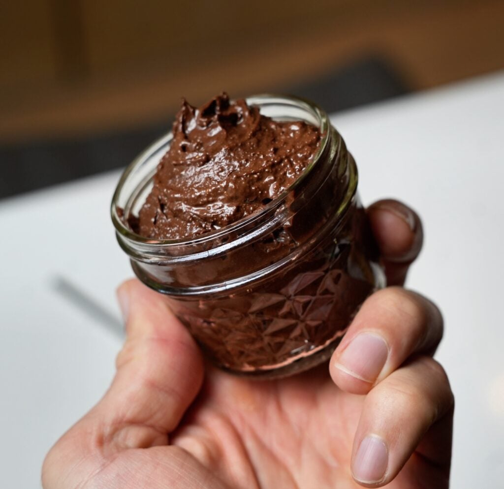 healthy nutella recipe with hand