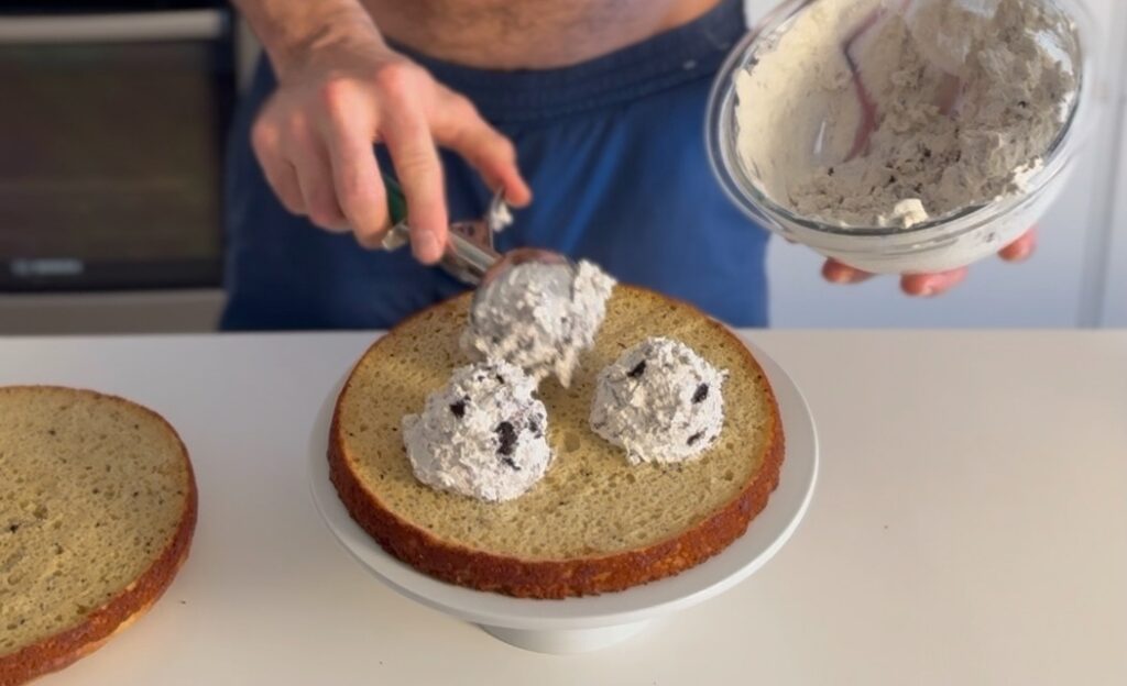 Oreo Protein Cake Scooping Icing