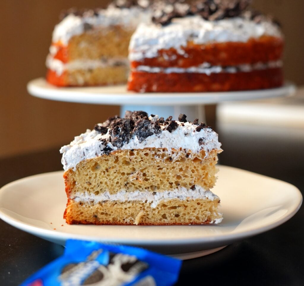 Oreo Protein Cake Slice