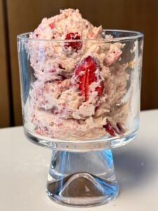 strawberry fluffy yogurt