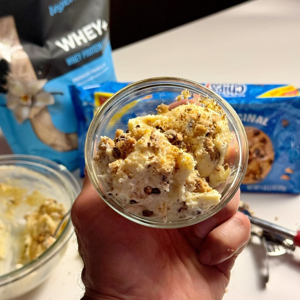chips ahoy cheesecake in hand