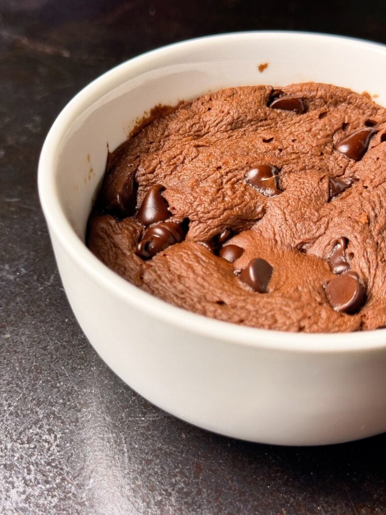 no topping microwave chocolate brownie with peanut butter drizzle