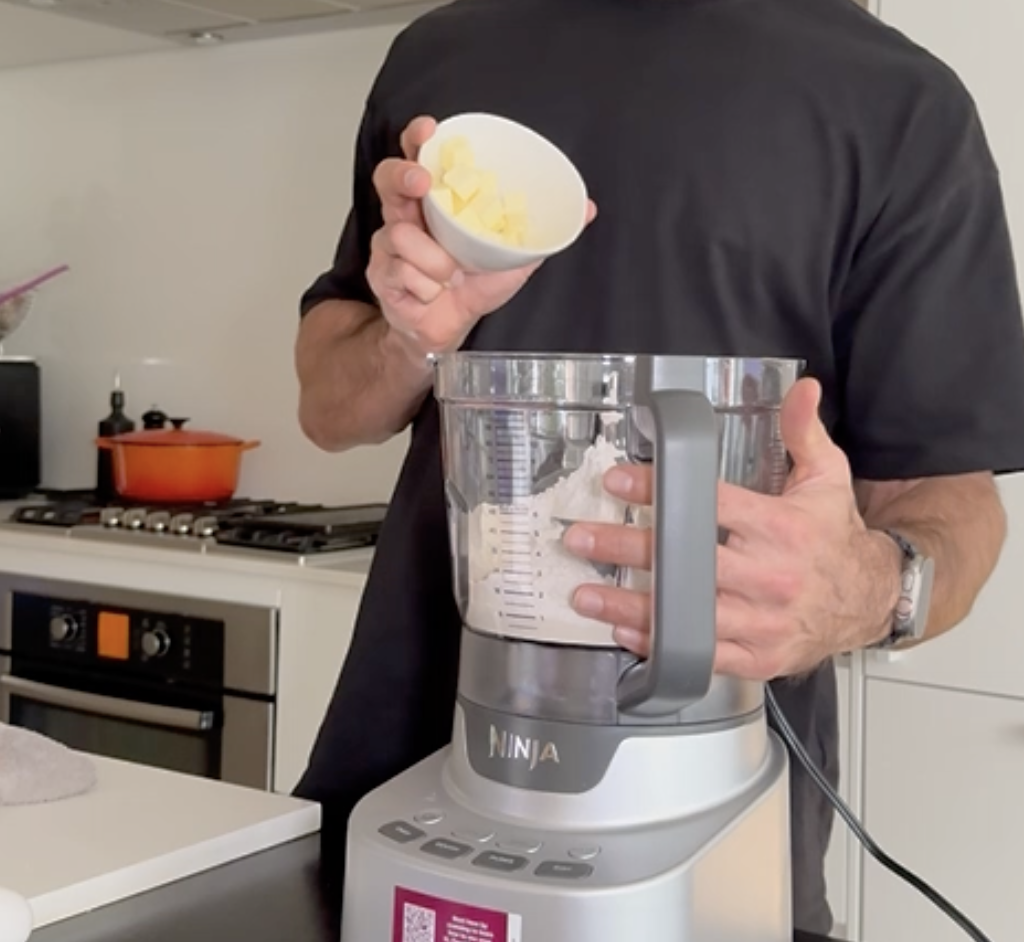 high protein pie crust mixing