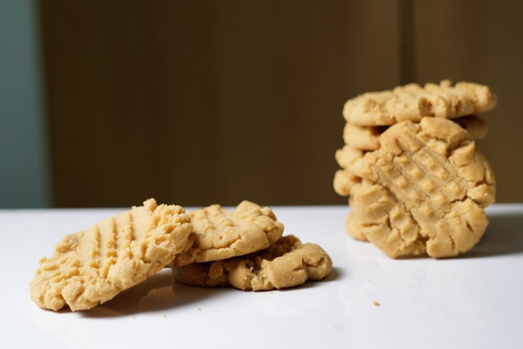 old fashioned peanut butter cookie
